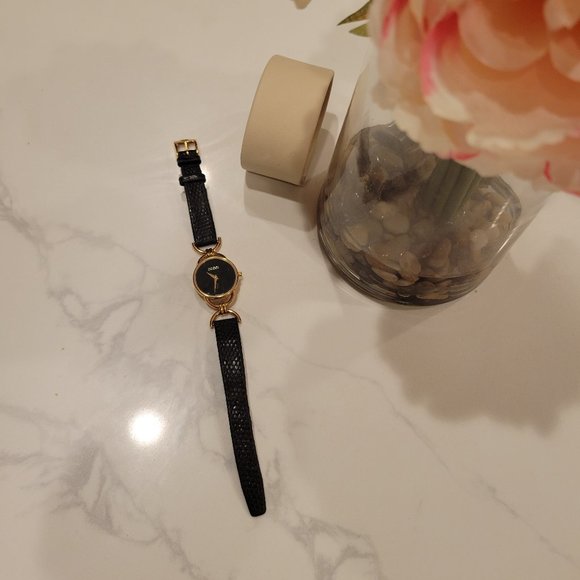GUCCI Vintage Watch - Picture 7 of 15